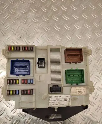 Ford S-MAX Fuse module BG9T14A073BK 3659AF01125TP LTQF01125TP