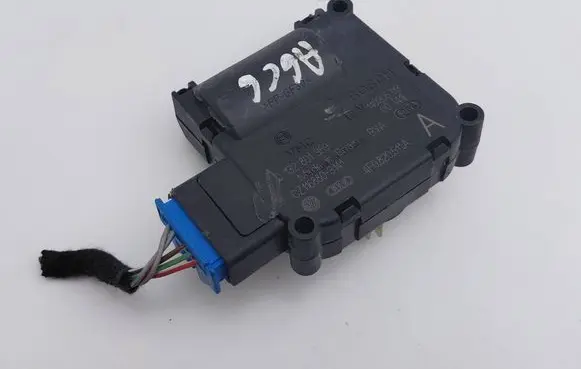 Audi A6 S6 C6 4F Air flap motor/actuator 4F0820511A 0132801359