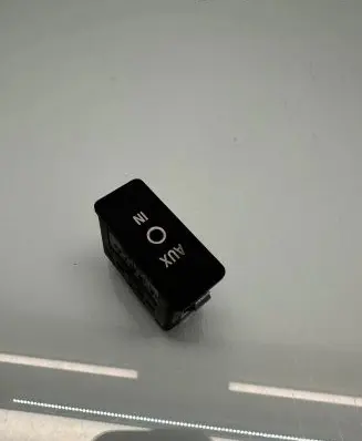 BMW 1 E81 E87 AUX in-socket connector 6930561 693056101
