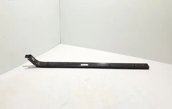 Nissan NV300 Sliding door middle roller runner 777602119R