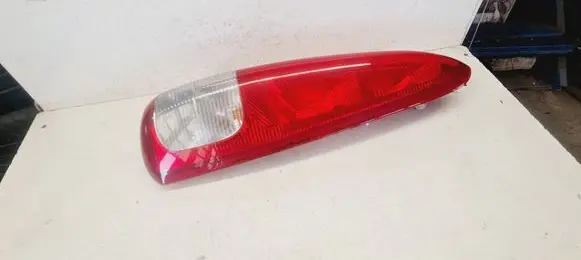 Chevrolet Tacuma Rear/tail lights 7M09C E139705 DWMC