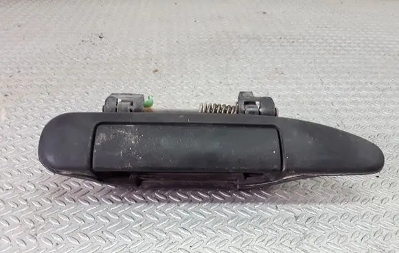 Nissan Patrol Y61 Front door exterior handle