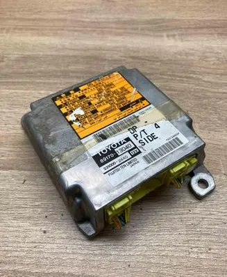 Toyota Corolla E120 E130 Airbag control unit/module 8917013040 2310002440 USED