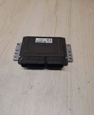Nissan Almera Tino Engine control unit/module MEC32411