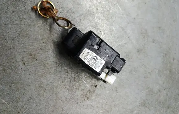 Toyota Corolla Verso AR10 Ignition lock 626399000