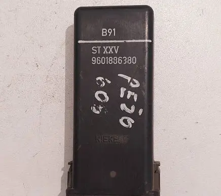 Peugeot 605 Other control units/modules 9601886380