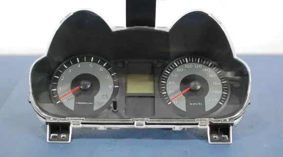 Mitsubishi Colt Speedometer (instrument cluster) 8100B021H