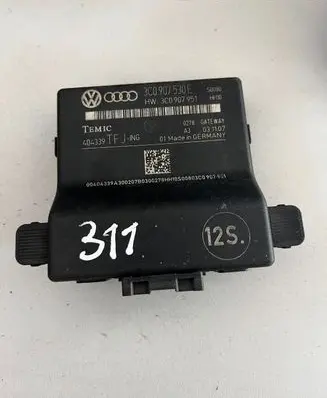 Volkswagen PASSAT B6 Gateway control module 3C0907530E 404339