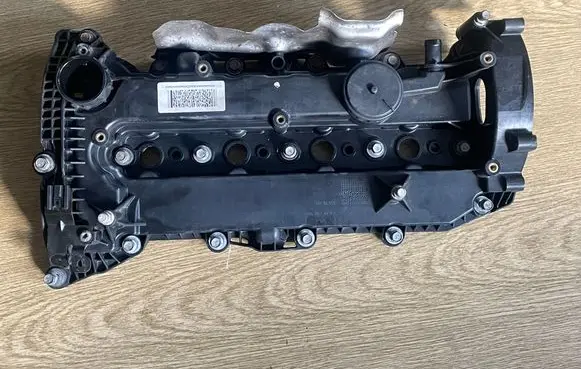 Opel Insignia B Rocker cam cover 55578301