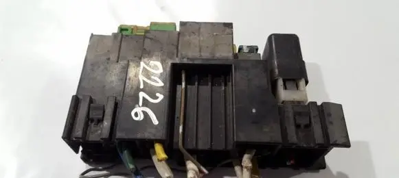 Nissan Micra Fuse box set