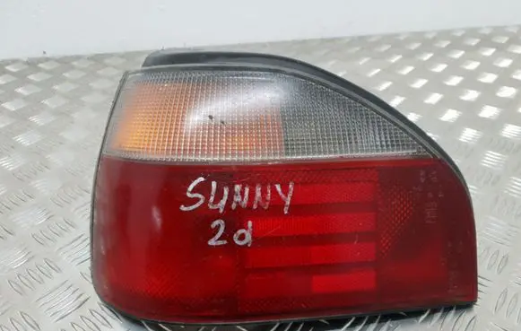 Nissan Sunny Rear/tail lights