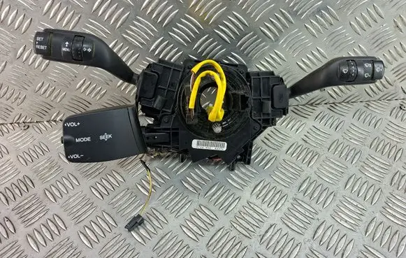Ford Focus C-MAX Wiper turn signal indicator stalk/switch 3M5T14A664AB