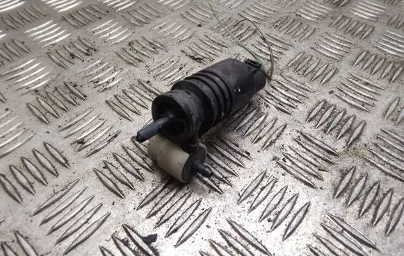 Audi A6 S6 C5 4B Windscreen/windshield washer pump