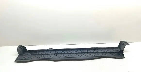 BMW X5 E70 Top upper radiator support slam panel 7533539
