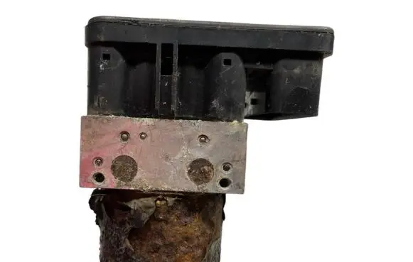 Volkswagen Touran I ABS Pump 1K0907379Q 00005305F3 10096003553