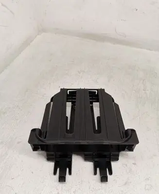 BMW 5 F10 F11 Other engine bay part 8508210