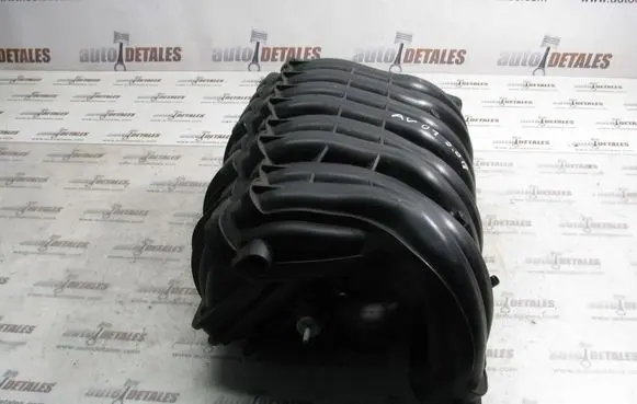 Toyota Avensis T250 Intake manifold