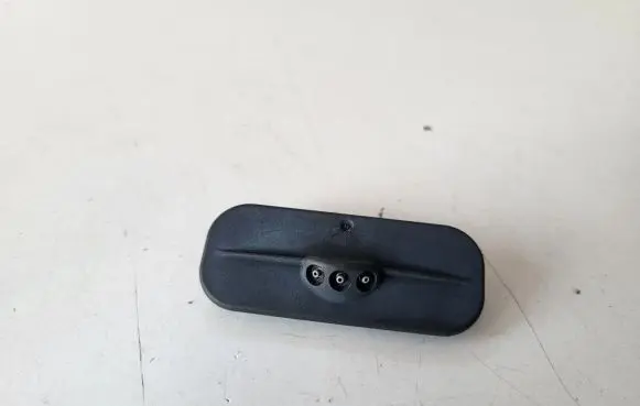 Opel Crossland X Windshield washer spray nozzle 13478269