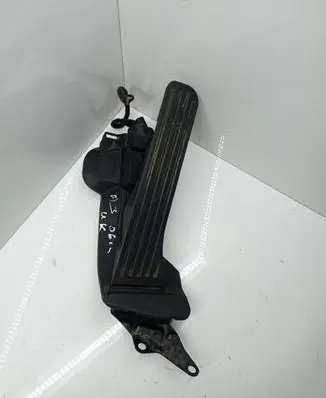Audi A3 S3 8P Accelerator throttle pedal 1K2721503M