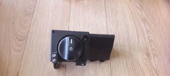 Mercedes-Benz E W210 Light switch 2105451404