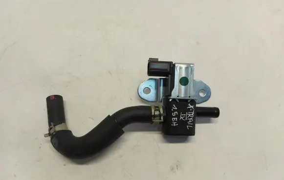 Nissan X-Trail T33 Valve vacuum k5t45872