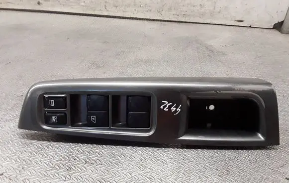 Subaru Forester SH Electric window control switch