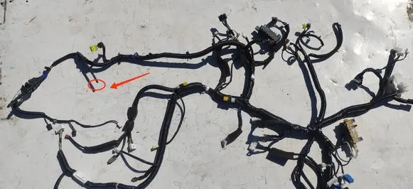 Nissan Note (E12) Wiring harness 240103VF5B
