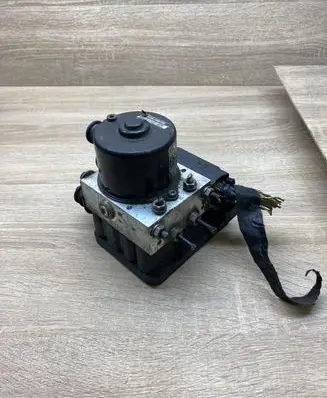 Volkswagen Touran I ABS Pump 1K0907379K 1K0614517H