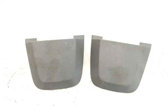 Volvo C70 Seat belt trim 09181511