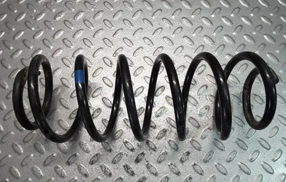 Mitsubishi Colt Rear coil spring