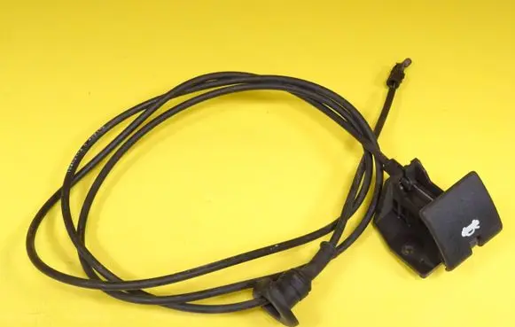 Opel Sintra Engine bonnet/hood lock release cable 10405333