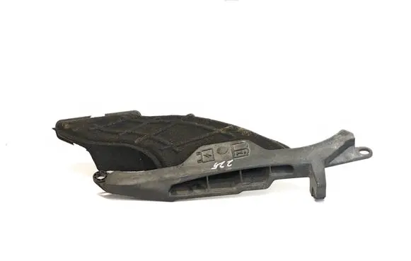 Land Rover Evoque I Air intake duct part 