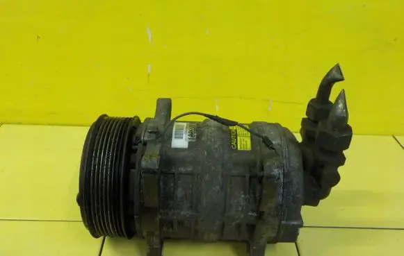 Ford Transit Air conditioning (A/C) compressor (pump) 0381080