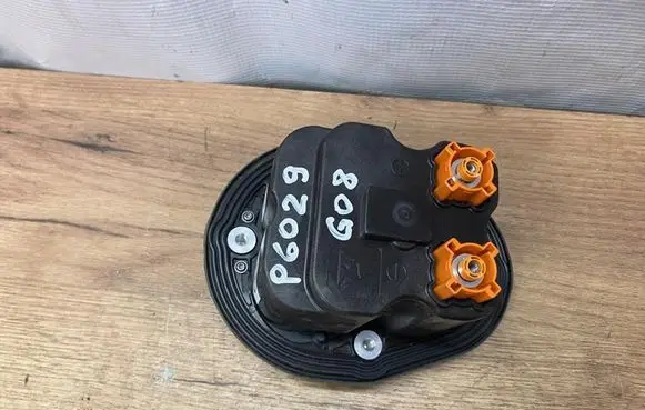 BMW iX3 G08 Battery control module 8846215