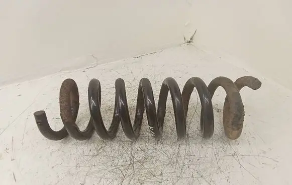 Mercedes-Benz CLS C219 Rear coil spring