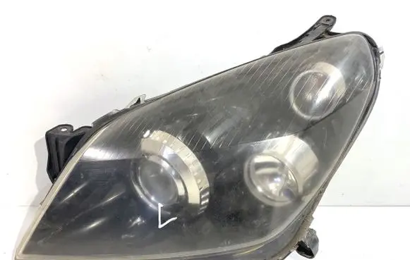 Opel Astra H Headlight/headlamp 