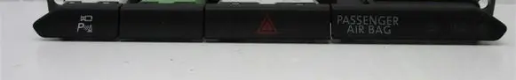 Volkswagen PASSAT B8 Hazard light switch