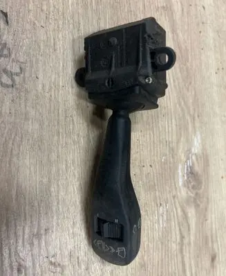 BMW 5 E60 E61 Wiper control stalk 8363664 01204000