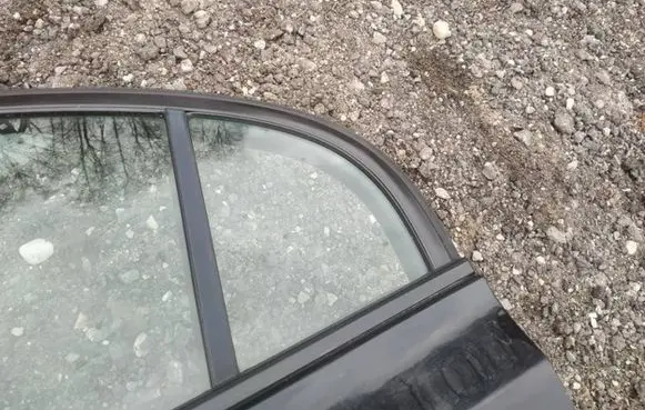 Honda Civic Rear vent window glass as2