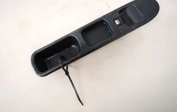 Peugeot 307 Electric window control switch 27462