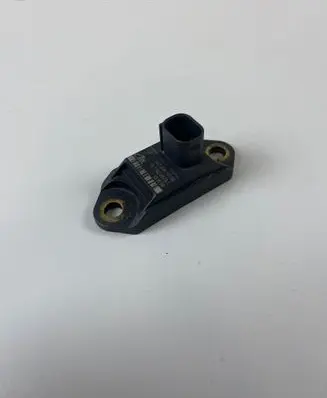 Porsche Panamera (970) Airbag deployment crash/impact sensor 97060611100 15179200731