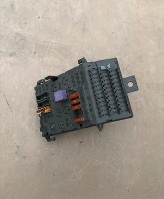 Renault Laguna I Fuse box set 7703297637