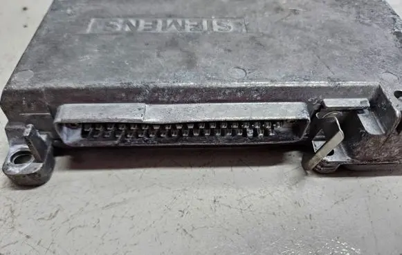 Renault Espace II Engine control unit/module HOM7700860329 S111723105