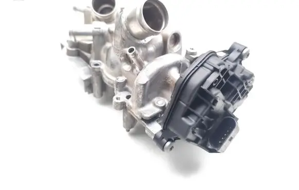 Volkswagen T-Roc Water pump 05E121042 05E121117 05E907593