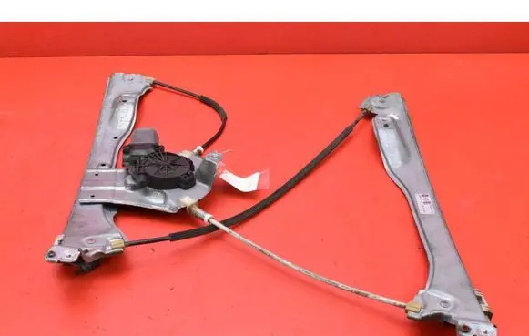 Renault Clio III Front door window regulator with motor 8200291145J