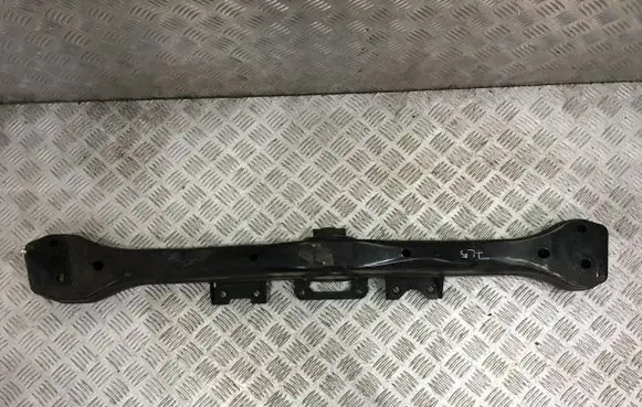 Porsche Cayenne (92A) Engine mount bracket