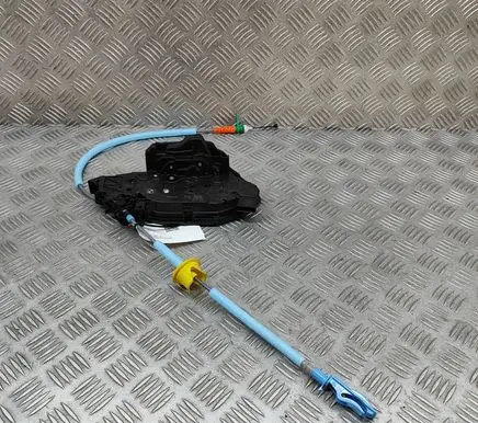 BMW X2 U10 Rear door lock 5A160D2