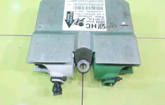 Opel Corsa D Airbag control unit/module 13283818 WP232