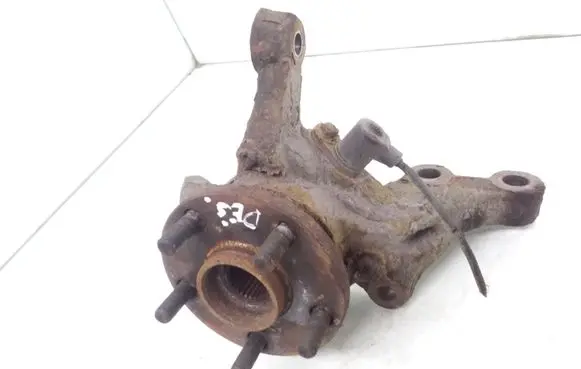 Toyota Avensis T250 Front wheel hub spindle knuckle