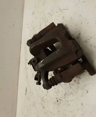 Land Rover Range Rover L322 Rear brake caliper 4110